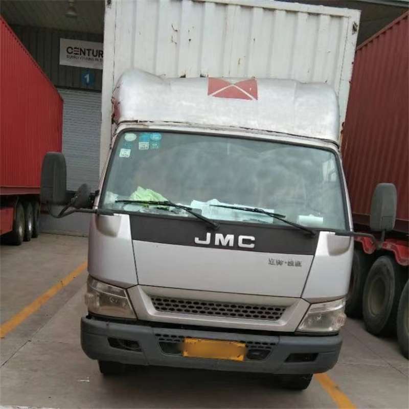 南岸区霍城县：物流专线的高效货运之旅